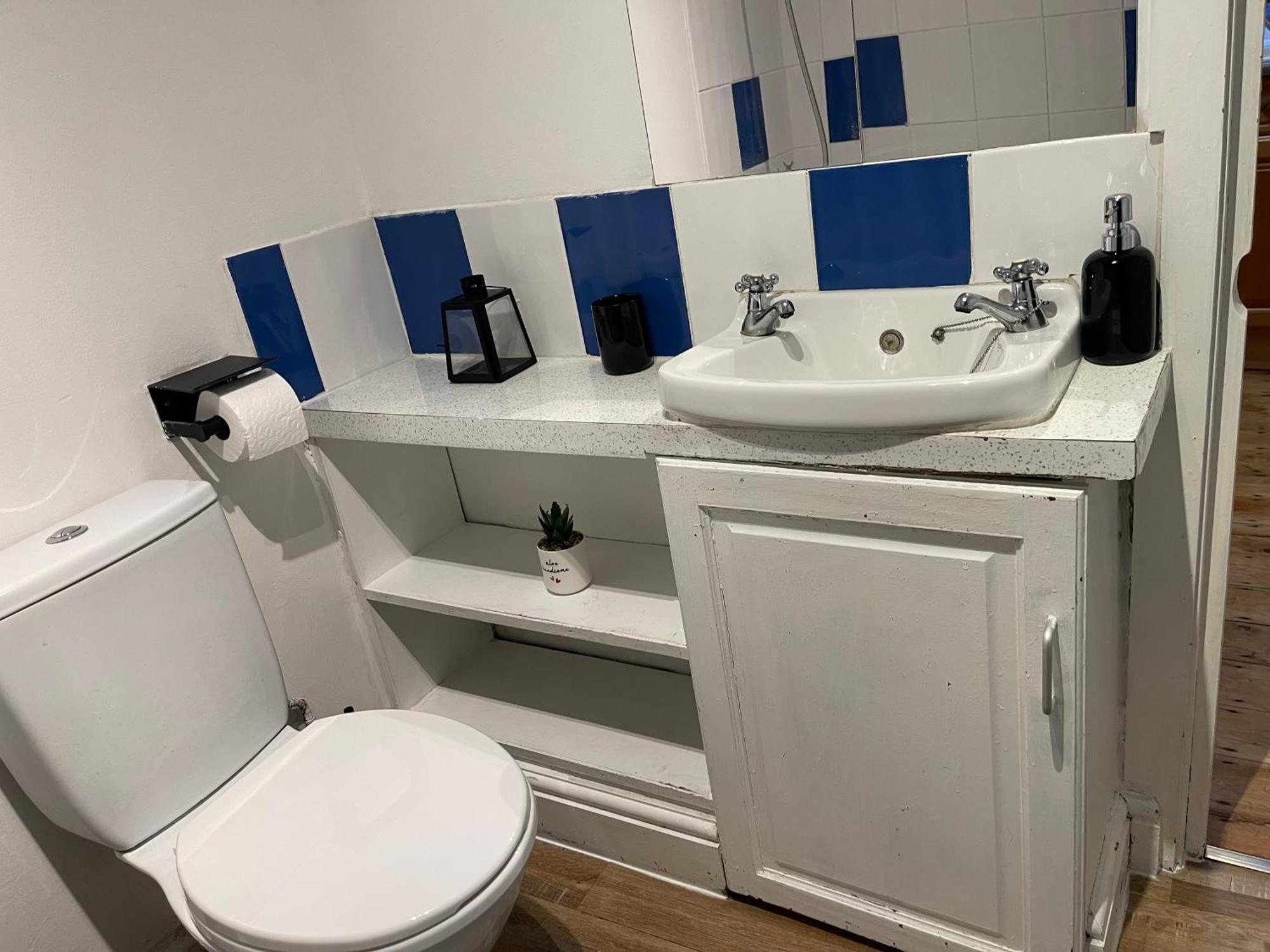 A Lovely One Bed Flat In North Финчли Экстерьер фото